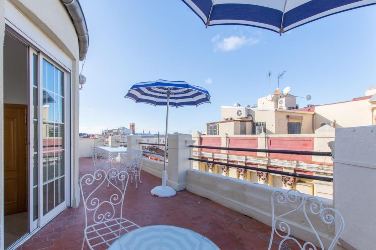 Apartmán Atico Con Terraza De Vistas Inmejorables Madrid Exteriér fotografie